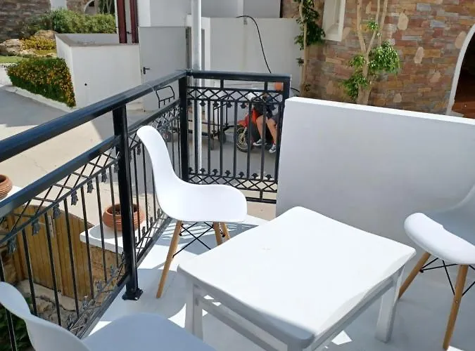 Helen Апартаменты