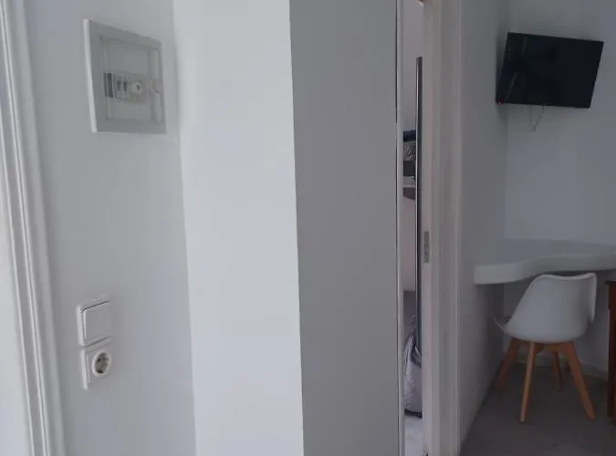 Helen Апартаменты